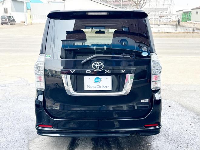 ヴォクシー2.0ZS 4WD　ローンが不安な方＜優遇ローン＞　本州仕入　モデリスタエアロ　ダブルサンルーフ　 4WD 2000 5Dr