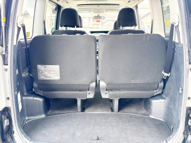 ヴォクシー2.0ZS 4WD　ローンが不安な方＜優遇ローン＞　本州仕入　モデリスタエアロ　ダブルサンルーフ　 4WD 2000 5Dr