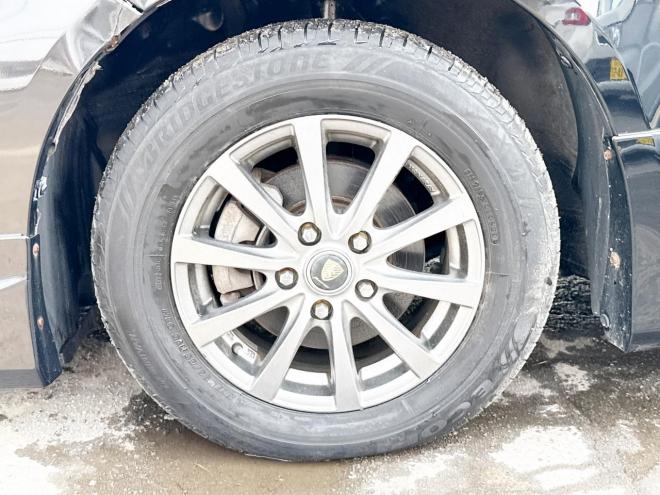 ヴォクシー2.0ZS 4WD　ローンが不安な方＜優遇ローン＞　本州仕入　モデリスタエアロ　ダブルサンルーフ　 4WD 2000 5Dr