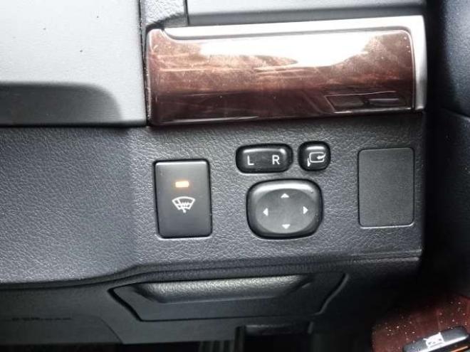 マークX2.5 250G Four 4WD　本州車　保証1年　4WD　ワンオーナー　エスカーズカスタム　フロントリップ　リヤディフューザー　プレシャス/HM-1　19インチアルミ　純正ナビ　ワンセグTV　ドライブレコーダーLDA　ETC　クルーズコントロール 2500