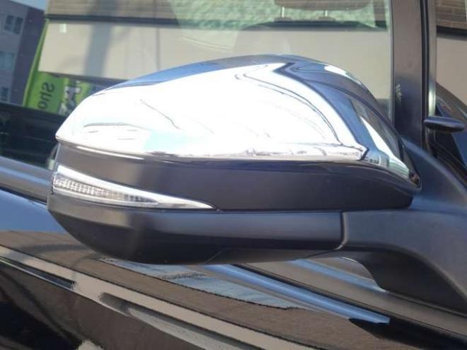 ヴォクシー2.0 ZS 煌III 4WD　本州車　保証1年/走行距離無制限　4WD　両側パワースライドドア　トヨタセーフティセンス　ALPINE製ナビ　地デジ　バックカメラ　Bluetooth接続　ハーフレザーシート　ビルトインETC　LEDヘッドライト　冬タイヤ付 2000