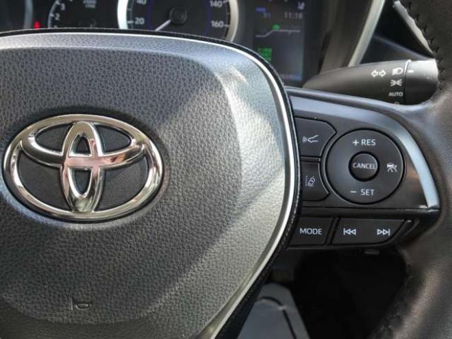 カローラツーリング　1.8 ハイブリッド S E-Four 4WD　本州仕入　ハイブリッド保証2年/走行距離無制限　4WD　トヨタセーフティセンス　9インチディスプレイオーディオ　地デジ　バックカメラ　前席シートヒーター　ステアリングヒーター　ブレーキホールド 1800