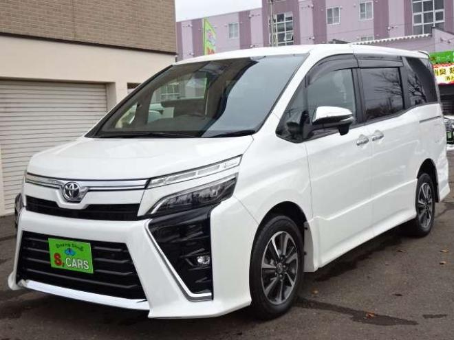 ヴォクシー2.0 ZS 煌II 4WD　本州車　保証1年/走行距離無制限　4WD　後期型　トヨタセーフティセンス　両側パワースライドドア　純正ナビ　地デジ　バックカメラ　LEDヘッドライト　ビルトインETC　クルーズコントロール 2000