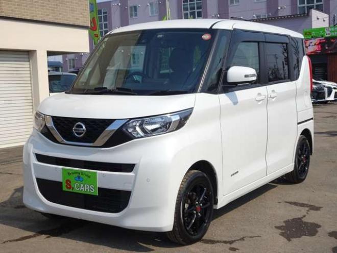 ルークスX 4WD　保証1年/走行距離無制限　4WD　パワースライドドア　純正ナビ　地デジ　全方位カメラ　純正エンジンスターター　社外15インチアルミ  前後ドライブレコーダー ハンズフリーオートスライドドア　中古冬タイヤ付き 660