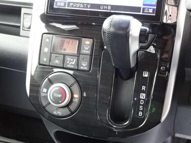 タントカスタム RS トップエディション SAII 4WD　保証1年/走行距離無制限　4WD　ワンオーナー　衝突軽減ブレーキシステム　両側パワースライドドア　純正ナビ　地デジ　バックカメラ　HDMI入力　純正エンジンスターター　LEDヘッドライト　ハーフレザーシート 660