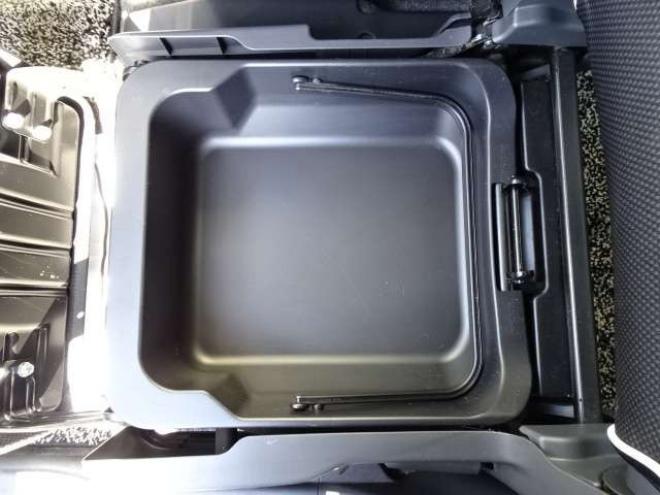 ハスラーX 4WD　保証1年/走行距離無制限　4WD　レーダーブレーキシステム　ヒルディセントコントロール　社外ナビ　TV　アイドリングストップ　シートヒーター　プッシュスタート　スマートキー　HID　ミラーヒーター 660