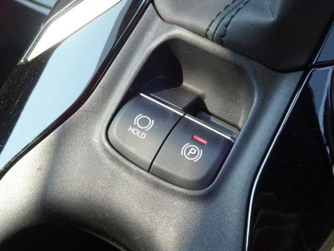 カローラスポーツ 1.2 G Z 4WD　保証1年/走行距離無制限　4WD　トヨタセーフティセンス　　TRDエアロ 純正9インチナビ 地デジ バックカメラ ブラインドスポットモニター　ヘッドアップディスプレイ　ハーフレザー　ステアリングヒーター 冬タイヤ付 1200