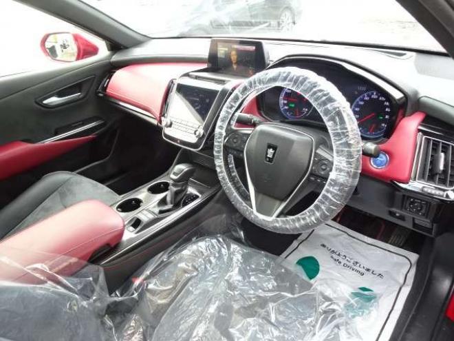 クラウンハイブリッド 2.5 RS アドバンス Four 4WD　保証付2年/走行距離無制限　4WD　ローダウン　クレンツェ20AW　サンルーフ BCM セーフティセンスLEDヘッドライト　メーカーナビ　全方位カメラ　純正エンジンスターター ハーフレザーシート　デジタルインナーミラー 2500