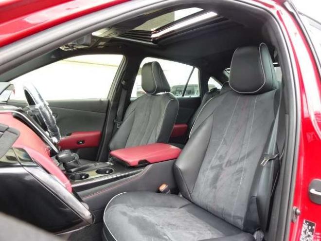 クラウンハイブリッド 2.5 RS アドバンス Four 4WD　保証付2年/走行距離無制限　4WD　ローダウン　クレンツェ20AW　サンルーフ BCM セーフティセンスLEDヘッドライト　メーカーナビ　全方位カメラ　純正エンジンスターター ハーフレザーシート　デジタルインナーミラー 2500