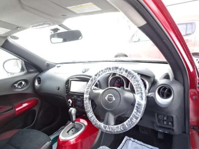 ジューク1.6 16GT FOUR タイプV 4WD　保証1年/走行距離無制限　切替4WD　純正ナビ　地デジ　バックカメラ　純正エンジンスターター　インテリジェントキー　プッシュスタート 1600