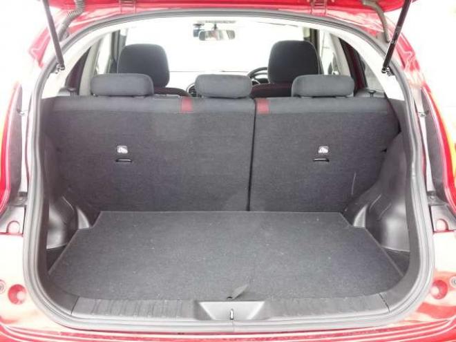 ジューク1.6 16GT FOUR タイプV 4WD　保証1年/走行距離無制限　切替4WD　純正ナビ　地デジ　バックカメラ　純正エンジンスターター　インテリジェントキー　プッシュスタート 1600