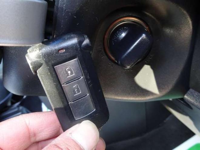 デリカD：5 2.2 D パワーパッケージ ディーゼルターボ 4WD　本州車　保証1年/走行距離無制限　4WD　ディーゼルターボ　両側パワースライドドア　MLJ/XTREME16インチアルミ　純正HID　スマートキー　ビルトインETC　中古冬タイヤ付き　前席シートヒーター 2300