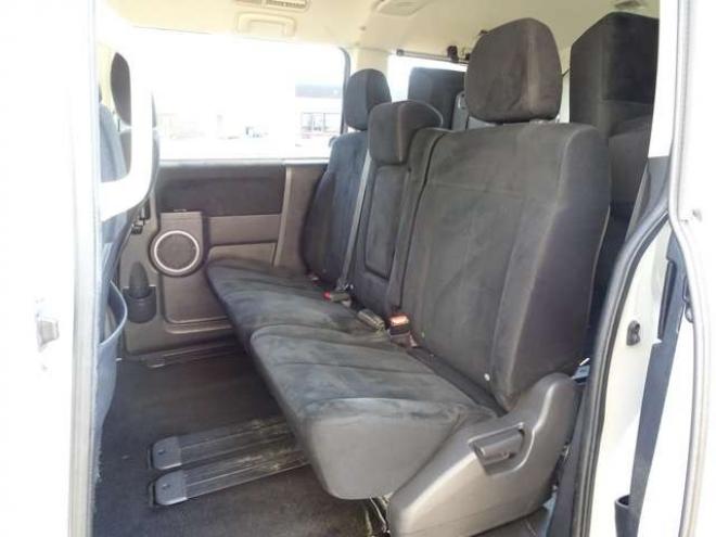 デリカD：5 2.2 D パワーパッケージ ディーゼルターボ 4WD　本州車　保証1年/走行距離無制限　4WD　ディーゼルターボ　両側パワースライドドア　MLJ/XTREME16インチアルミ　純正HID　スマートキー　ビルトインETC　中古冬タイヤ付き　前席シートヒーター 2300