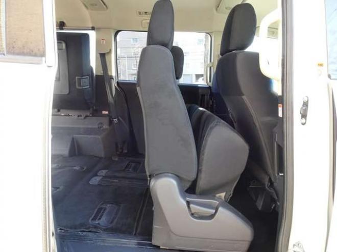 デリカD：5 2.2 D パワーパッケージ ディーゼルターボ 4WD　本州車　保証1年/走行距離無制限　4WD　ディーゼルターボ　両側パワースライドドア　MLJ/XTREME16インチアルミ　純正HID　スマートキー　ビルトインETC　中古冬タイヤ付き　前席シートヒーター 2300