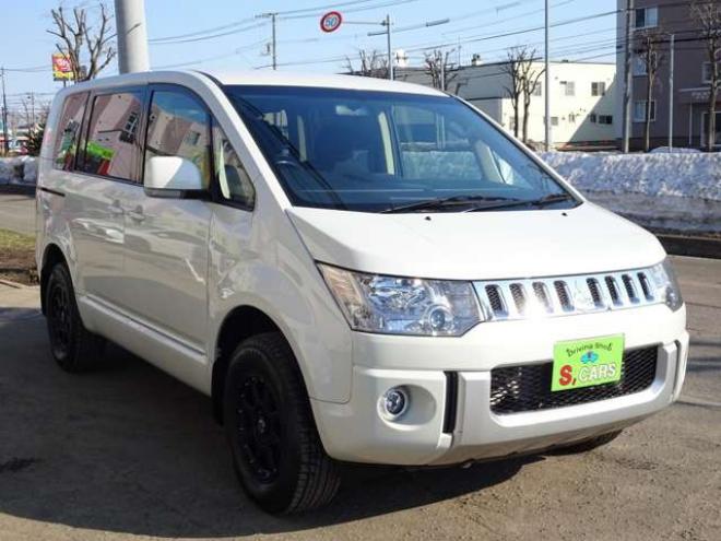 デリカD：5 2.2 D パワーパッケージ ディーゼルターボ 4WD　本州車　保証1年/走行距離無制限　4WD　ディーゼルターボ　両側パワースライドドア　MLJ/XTREME16インチアルミ　純正HID　スマートキー　ビルトインETC　中古冬タイヤ付き　前席シートヒーター 2300