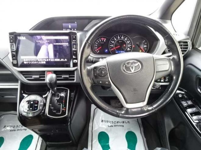 ノア2.0 Si 4WD　本州仕入　保証1年/走行距離無制限　4WD　ワンオーナー　セーフティセンス　両側パワースライドドア　ALPINE　ビッグX11型ナビ　地デジ　バックカメラ　11.4型フリップダウンモニター　ETC　LEDヘッドライト 2000