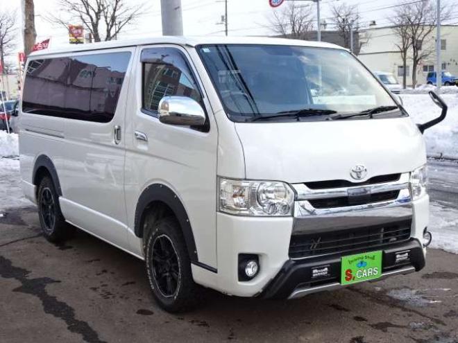 ハイエースバン2.8 スーパーGL ロング ディーゼルターボ 4WD　本州車　4WD　プッシュスタート　スマートキー　オートマチックハイビーム　ETC　MID　GRCIA　WHEEL　バックカメラ　リヤヒーター　リヤエアコン　AC100V 2800