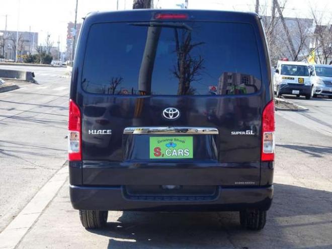 ハイエースバン3.0 スーパーGL ダークプライム ロングボディ ディーゼルターボ 4WD　本州車　4WD　3.0ディーゼルターボ　ダークプライム　新品タイミングベルト/ウォーターポンプ交換込　DELF&NASCARホワイトレタータイヤ　バックカメラ　本革巻黒木目ハンドル　メッキグリル　LEDヘッドライト ETC 3000