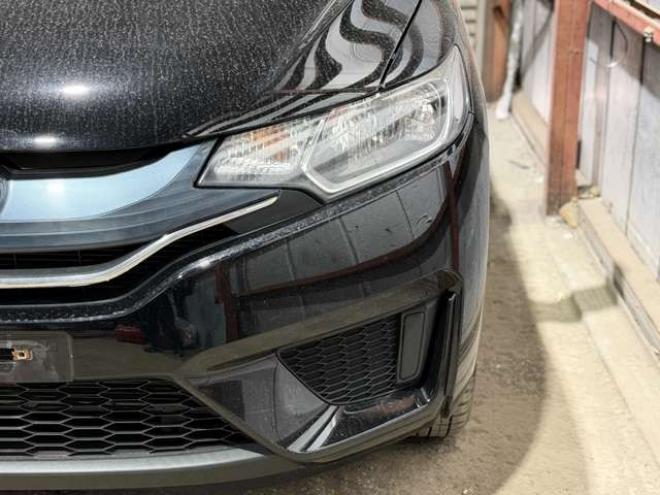 フィット1.3 13G Fパッケージ 4WD　防錆塗装4WDスマキーナビETC 1300