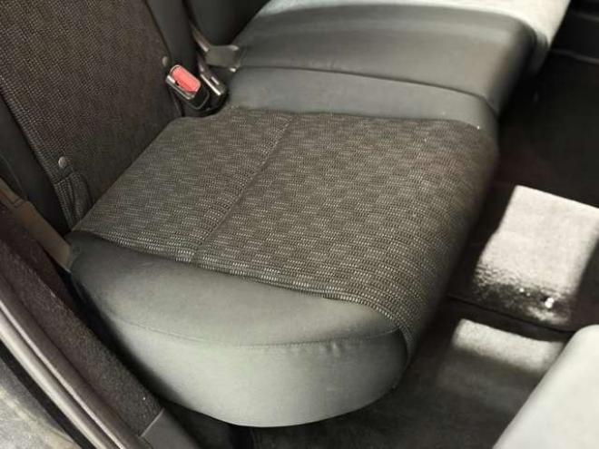 フィット1.3 13G Fパッケージ 4WD　防錆塗装4WDスマキーナビETC 1300