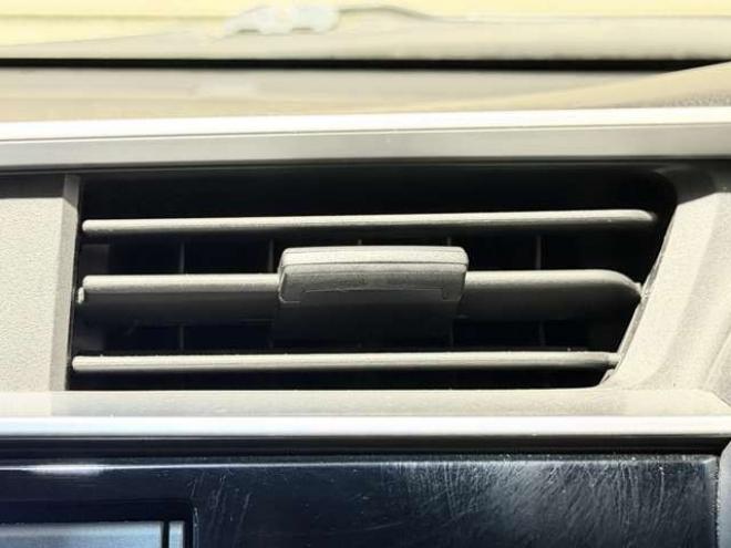 フィット1.3 13G Fパッケージ 4WD　防錆塗装4WDスマキーナビETC 1300