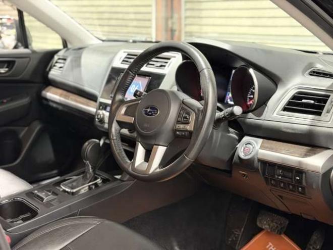 レガシィB4 2.5 4WD　防錆塗装4WDナビBカメETC 2500