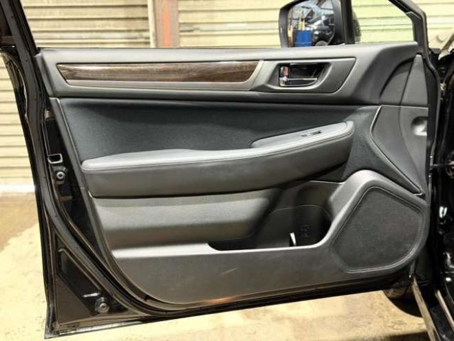 レガシィB4 2.5 4WD　防錆塗装4WDナビBカメETC 2500