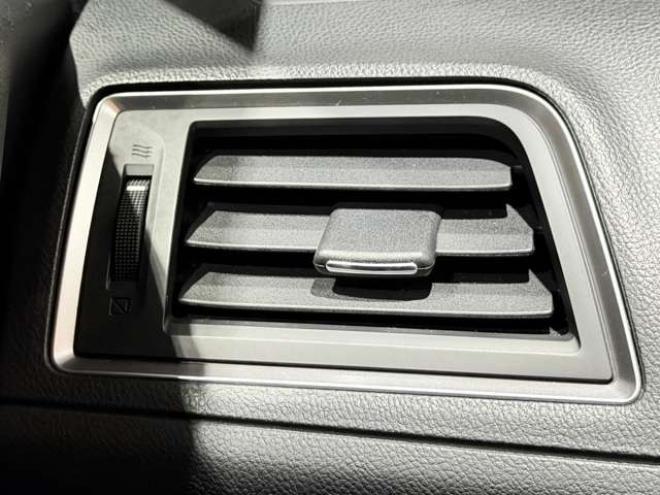 レガシィB4 2.5 4WD　防錆塗装4WDナビBカメETC 2500