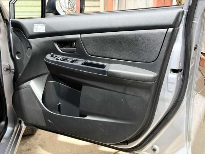 インプレッサG4 1.6 i 4WD　全塗装車防錆塗装4WDキーレスCDETC 1600