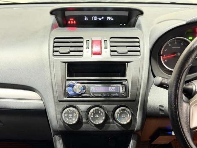 インプレッサG4 1.6 i 4WD　全塗装車防錆塗装4WDキーレスCDETC 1600