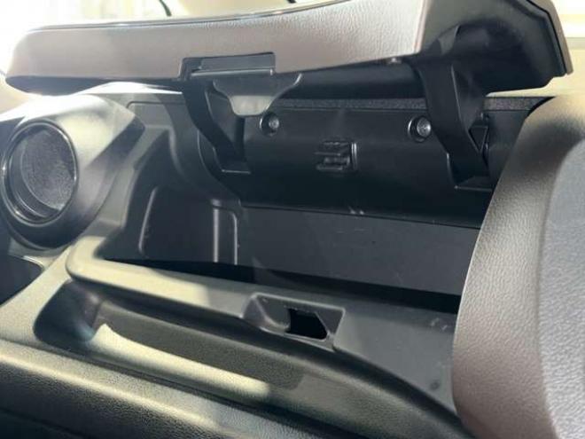 フィットシャトルハイブリッド1.3 スマートセレクション ファインライン　防錆塗装TVナビBカメETC 2WD 1300