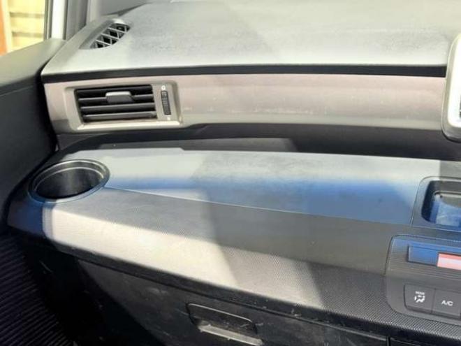 フリードスパイク1.5 G ジャストセレクション 4WD　防錆塗装4WDスマキーCDオーディオETC 1500