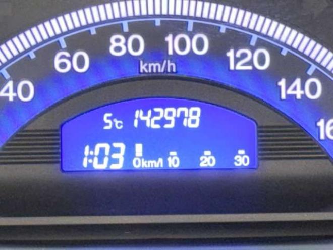 フリードスパイク1.5 G ジャストセレクション 4WD　防錆塗装4WDスマキーCDオーディオETC 1500