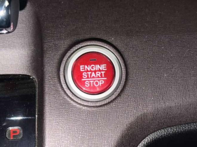 N-ONEプレミアム Lパッケージ　防錆塗装スマキーBカメ 2WD 660