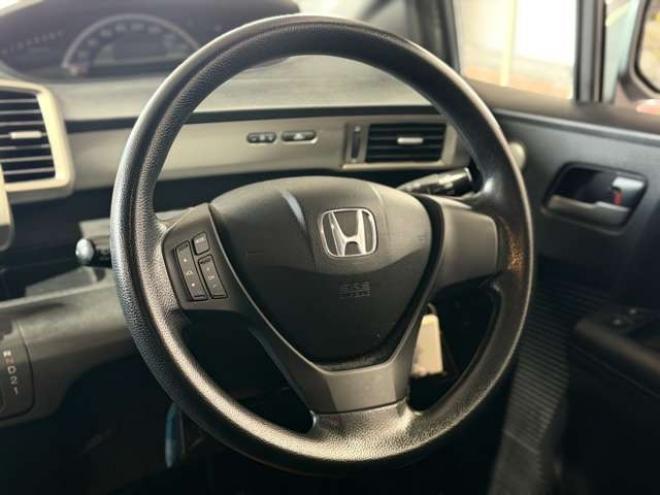 フリードスパイク1.5 G ジャストセレクション 4WD　防錆塗装4WDTVナビBカメエンスタETC夏冬タイヤ 1500