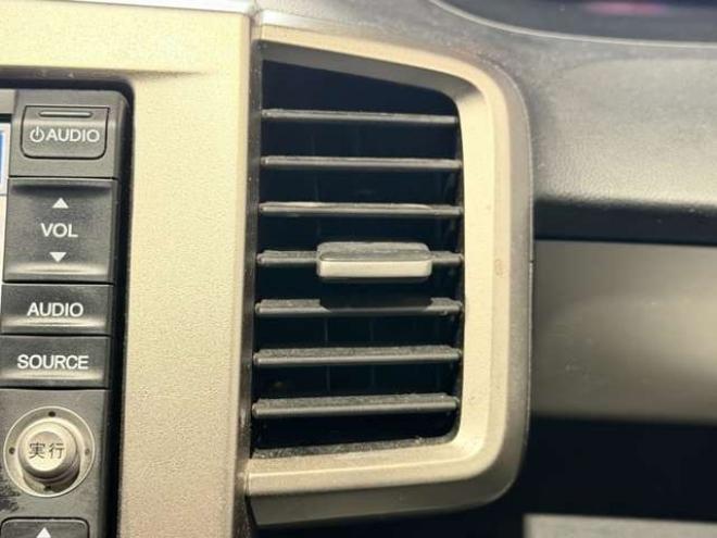 フリードスパイク1.5 G ジャストセレクション 4WD　防錆塗装4WDTVナビBカメエンスタETC夏冬タイヤ 1500