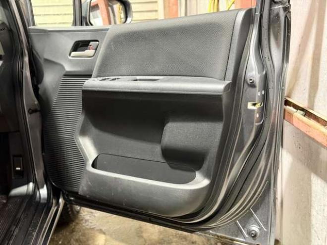 フリードスパイク1.5 G ジャストセレクション 4WD　防錆塗装4WDナビBカメETC 1500