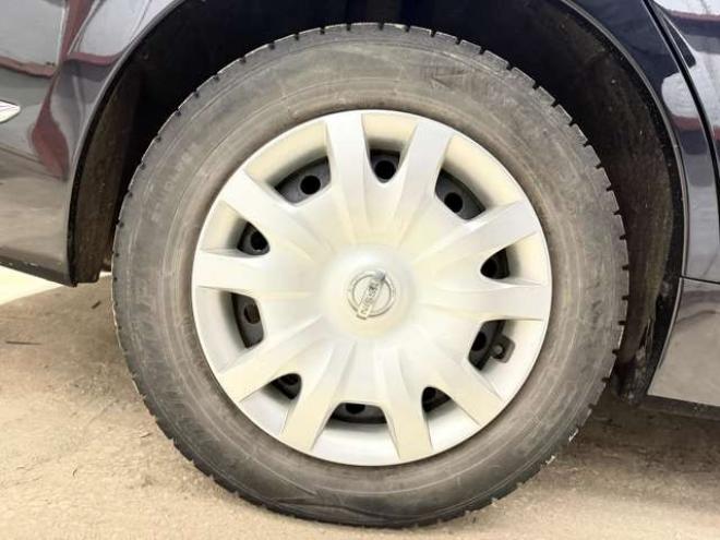 ティアナ2.5 250XE FOUR 4WD　防錆塗装4WDTVナビBカメETC夏冬タイヤ 2500