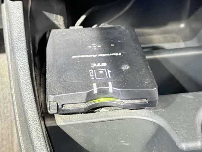 フィットハイブリッド1.3　防錆塗装キーレスCDETC 2WD 1300