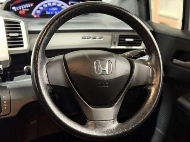 フリードスパイク1.5 G ジャストセレクション 4WD　防錆塗装4WDキーレスTVナビ 1500