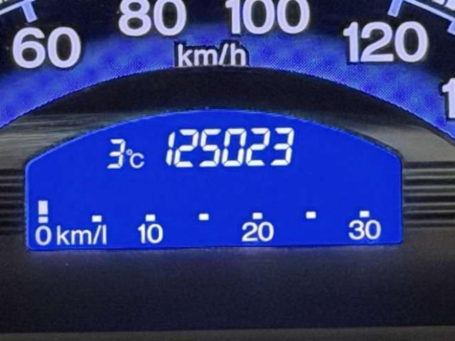 フリードスパイク1.5 G ジャストセレクション 4WD　防錆塗装4WDキーレスTVナビ 1500