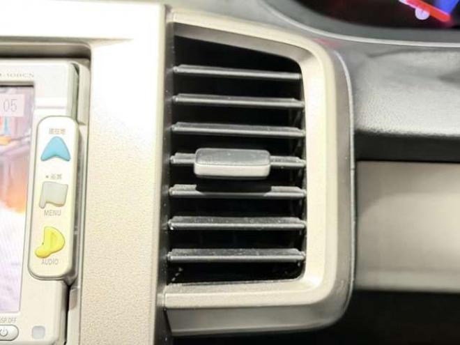 フリードスパイク1.5 G ジャストセレクション 4WD　防錆塗装4WDキーレスTVナビ 1500