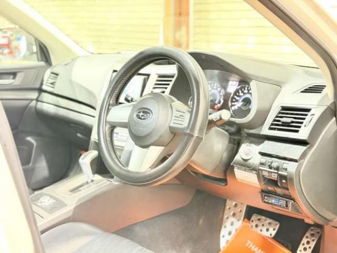 レガシィワゴン2.5 i Sパッケージ 4WD　防錆塗装4WDTVナビETC 2500