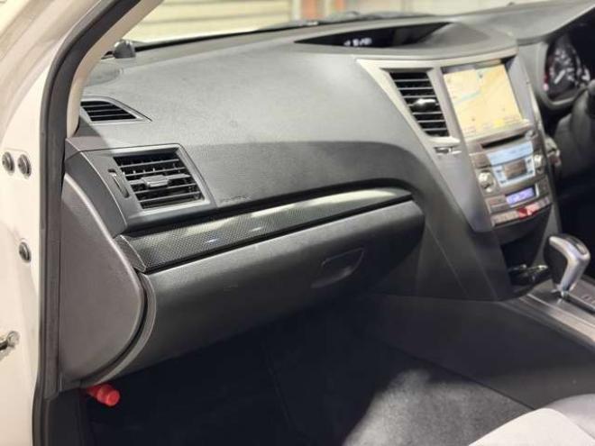 レガシィワゴン2.5 i アイサイト スポーツセレクション 4WD　防錆塗装4WDTVナビBカメETC 2500