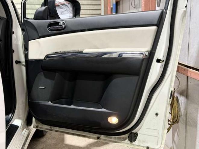 MPV2.3 23S Lパッケージ　防錆塗装ユーザー買取車4WDTVナビBカメ後席モニタエンスタ 2300