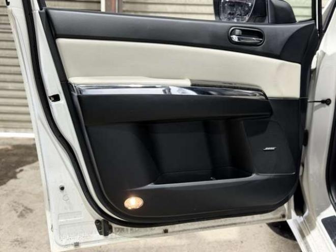 MPV2.3 23S Lパッケージ　防錆塗装ユーザー買取車4WDTVナビBカメ後席モニタエンスタ 2300