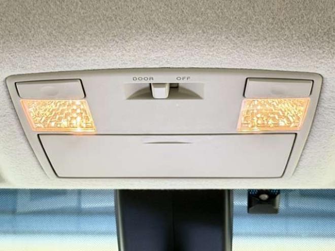 MPV2.3 23S Lパッケージ　防錆塗装ユーザー買取車4WDTVナビBカメ後席モニタエンスタ 2300