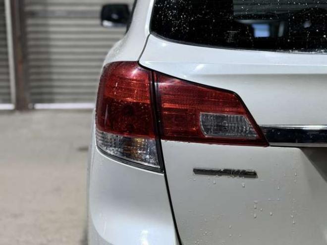 レガシィワゴン2.5 i Lパッケージ リミテッド 4WD　防錆塗装4WDTVナビBカメETC夏冬タイヤ 2500