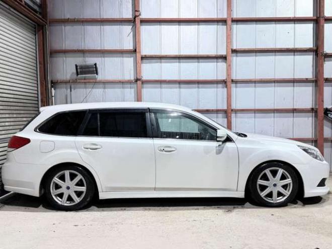 レガシィワゴン2.5 i Lパッケージ リミテッド 4WD　防錆塗装4WDTVナビBカメETC夏冬タイヤ 2500