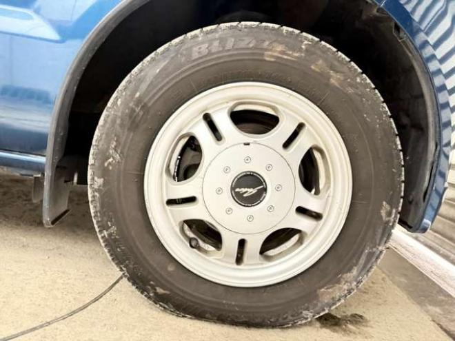 エブリィPC ハイルーフ　防錆塗装4WD夏冬タイヤ 660